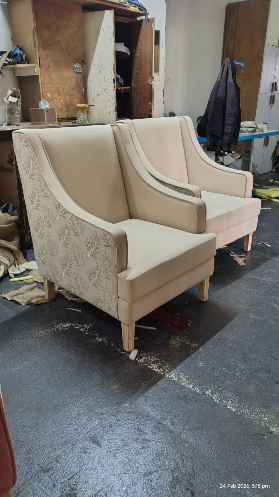 Ivory Elegance Lounge Chair (Set of 2)